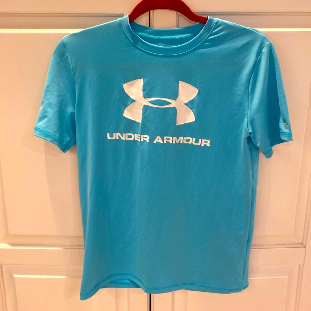 UNDER ARMOUR UPF 50+ UV protect T-shirt BRAND NEW!! NEVER BEEN WORN